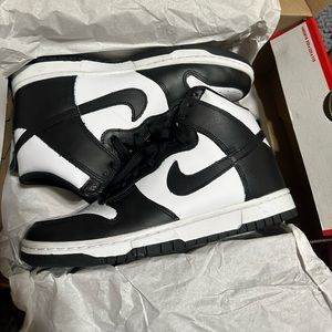 Nike dunk high white and black pandas